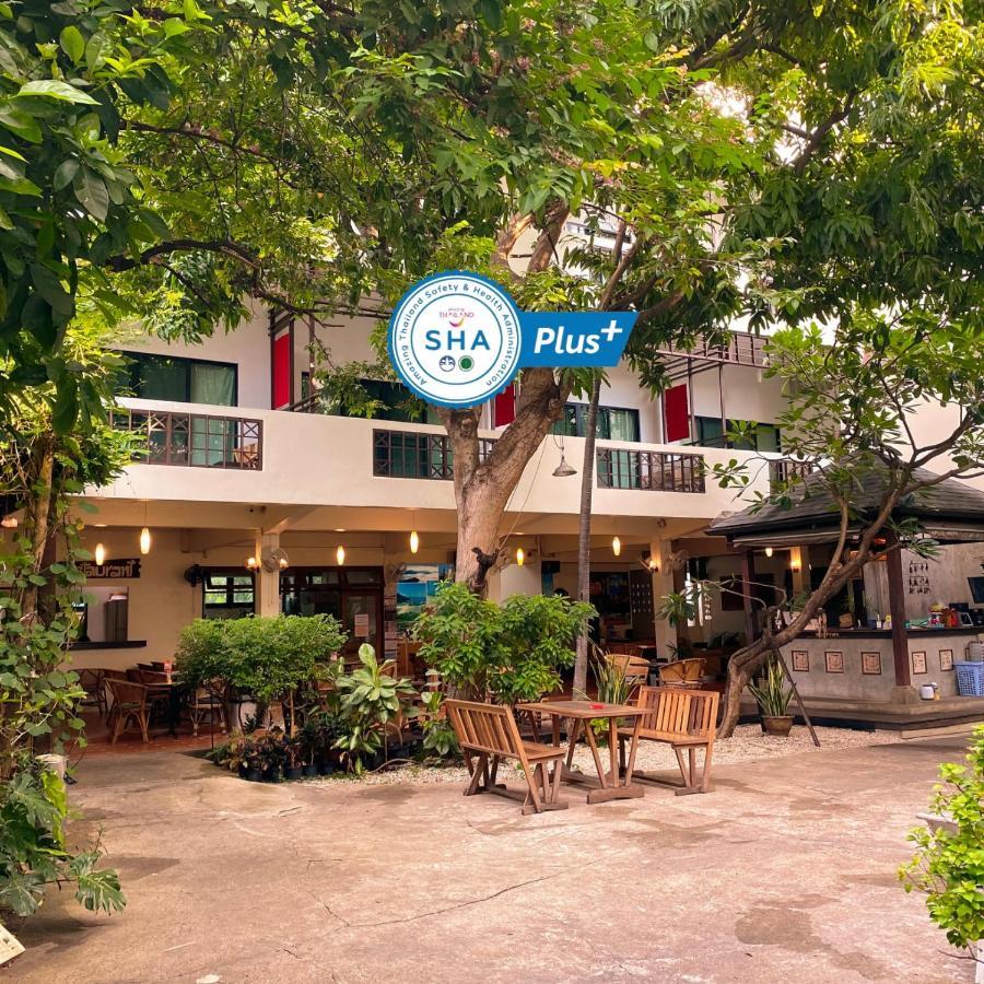 Khách sạn Lamphuhouse