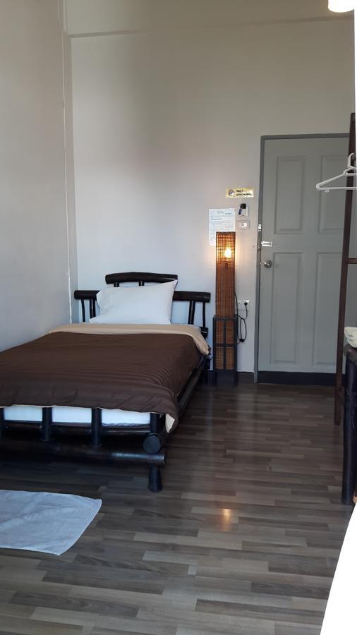 Lamphuhouse Khách sạn *